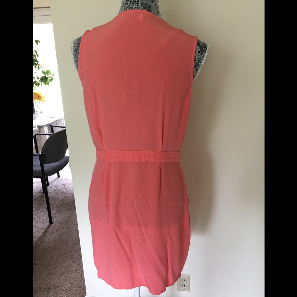 Dress - Picture 3 of 5